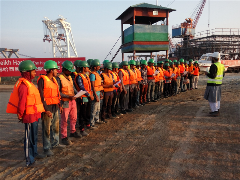 Providing Jobs for Local Residents and Protecting Rights of Employees